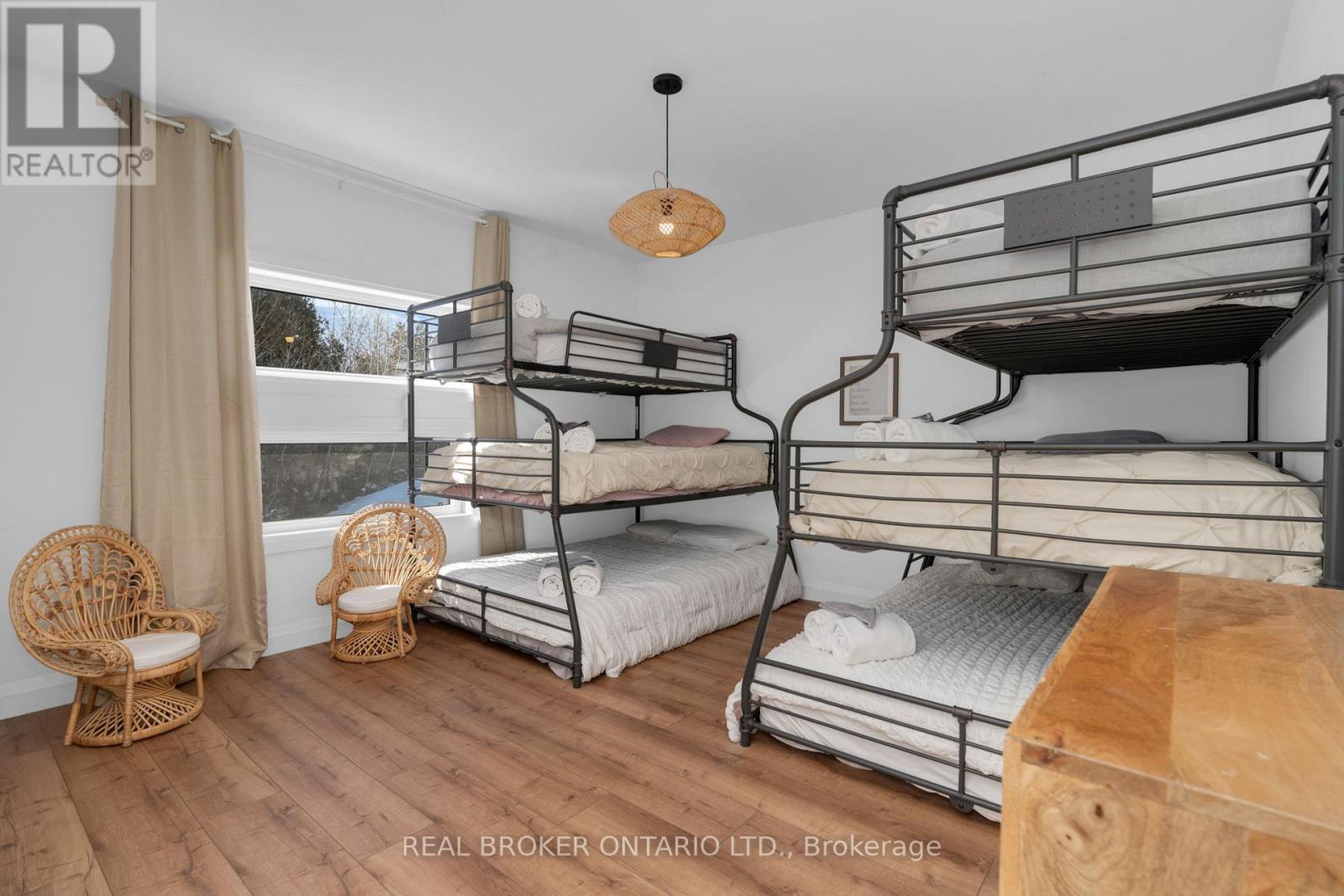 31 Hemlock Avenue, Tay, Ontario  L0K 2C0 - Photo 31 - S12777994