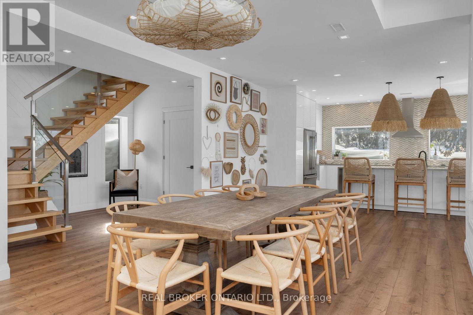 31 Hemlock Avenue, Tay, Ontario  L0K 2C0 - Photo 4 - S12777994