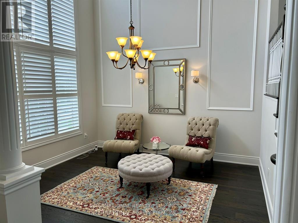 4205 Sarazen Drive, Burlington (Rose), Ontario  L7M 5C3 - Photo 3 - W12777984