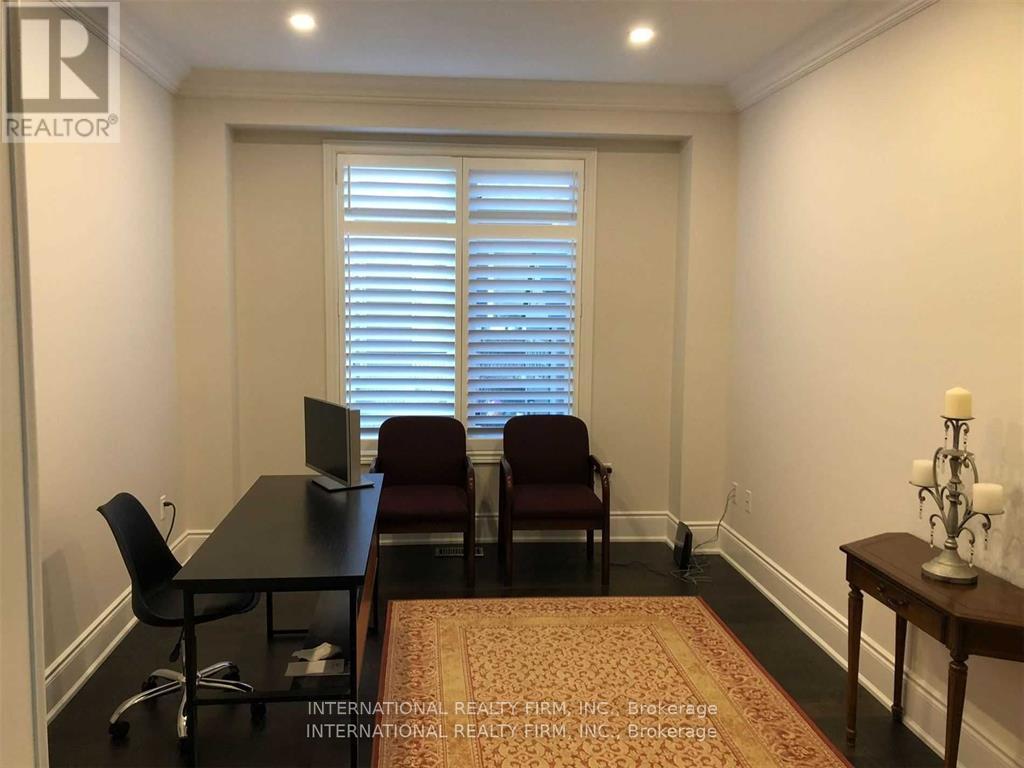 4205 Sarazen Drive, Burlington (Rose), Ontario  L7M 5C3 - Photo 5 - W12777984