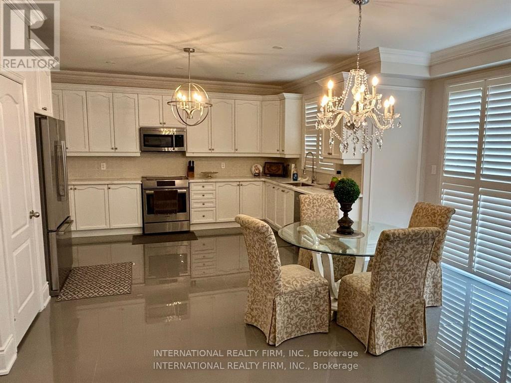 4205 Sarazen Drive, Burlington (Rose), Ontario  L7M 5C3 - Photo 6 - W12777984