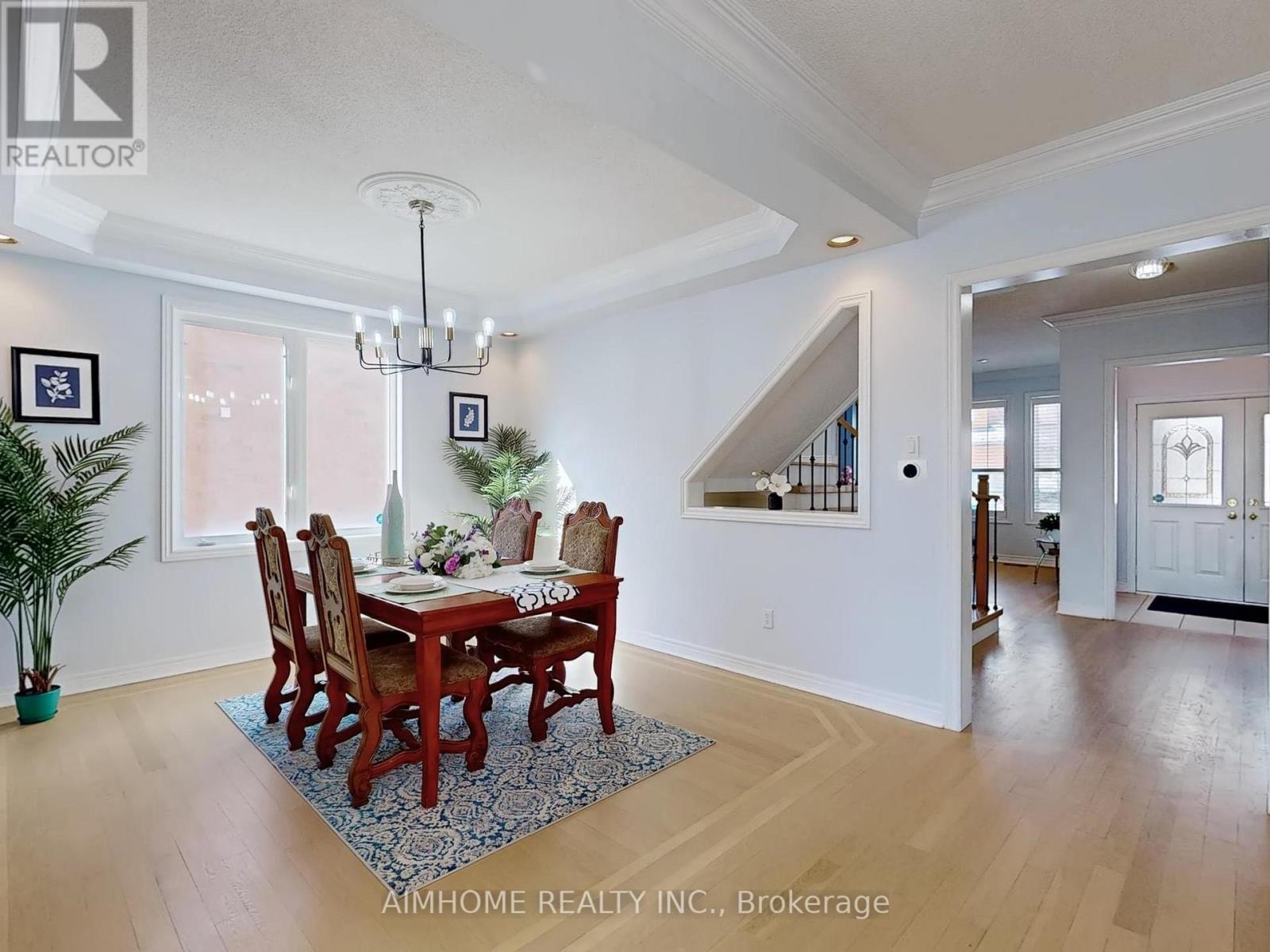 2051 Ashmore Drive, Oakville, Ontario  L6M 4T1 - Photo 7 - W12777986