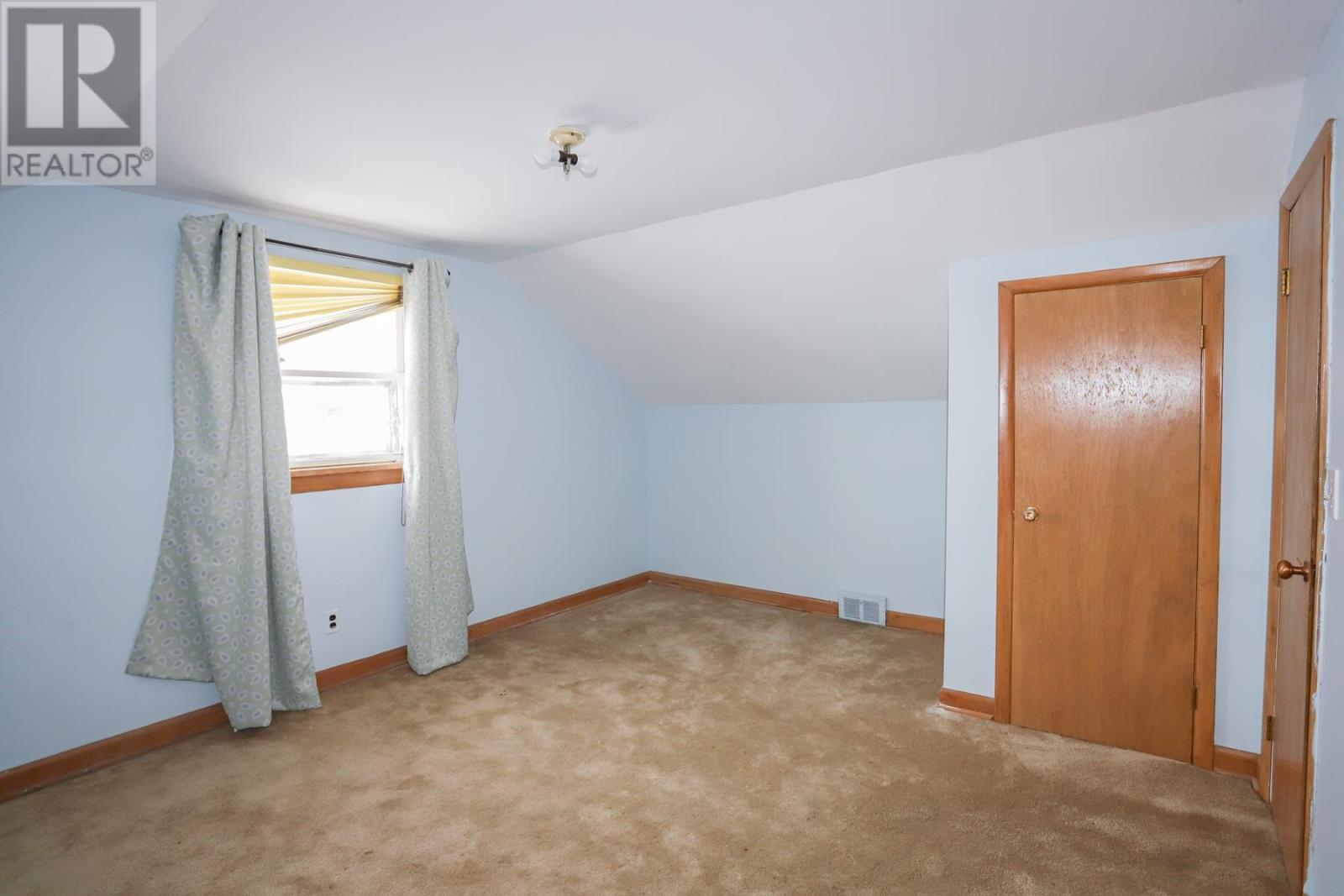 430 Mcnabb St, Sault Ste. Marie, Ontario  P6B 1Z3 - Photo 20 - SM260215