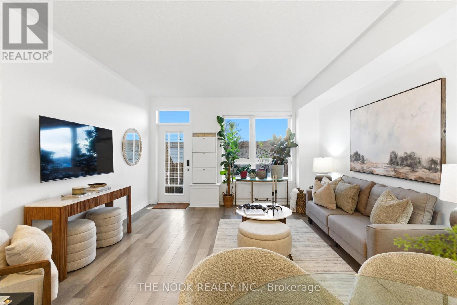 4 - 112 Caledonia Park Road, Toronto, Ontario  M6H 0B2 - Photo 14 - W12778028