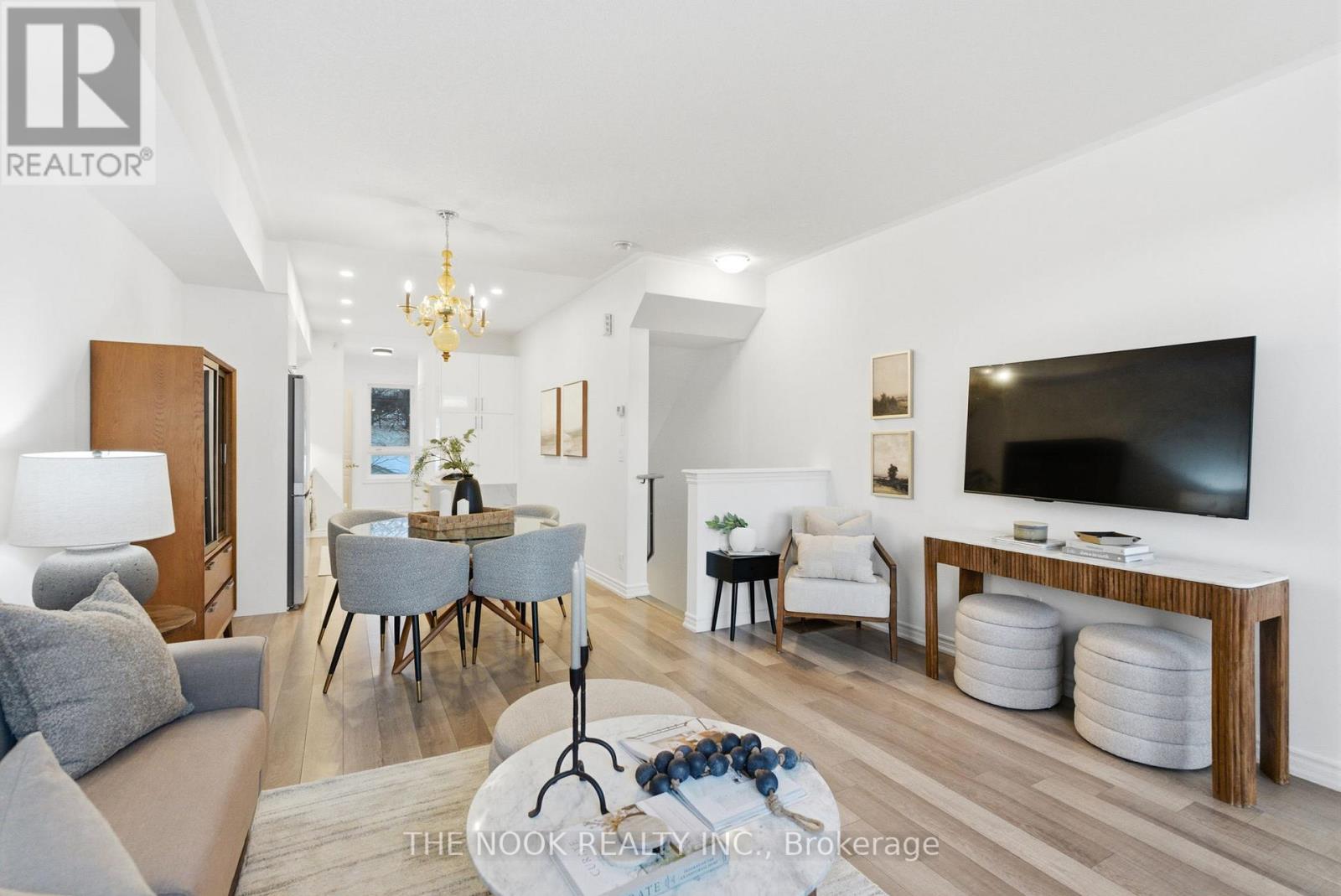 4 - 112 Caledonia Park Road, Toronto, Ontario  M6H 0B2 - Photo 18 - W12778028