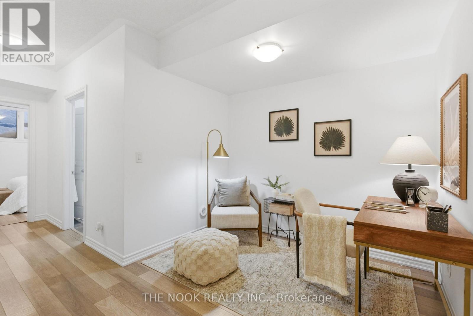 4 - 112 Caledonia Park Road, Toronto, Ontario  M6H 0B2 - Photo 23 - W12778028