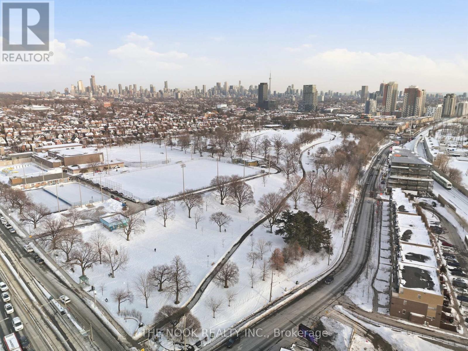 4 - 112 Caledonia Park Road, Toronto, Ontario  M6H 0B2 - Photo 38 - W12778028