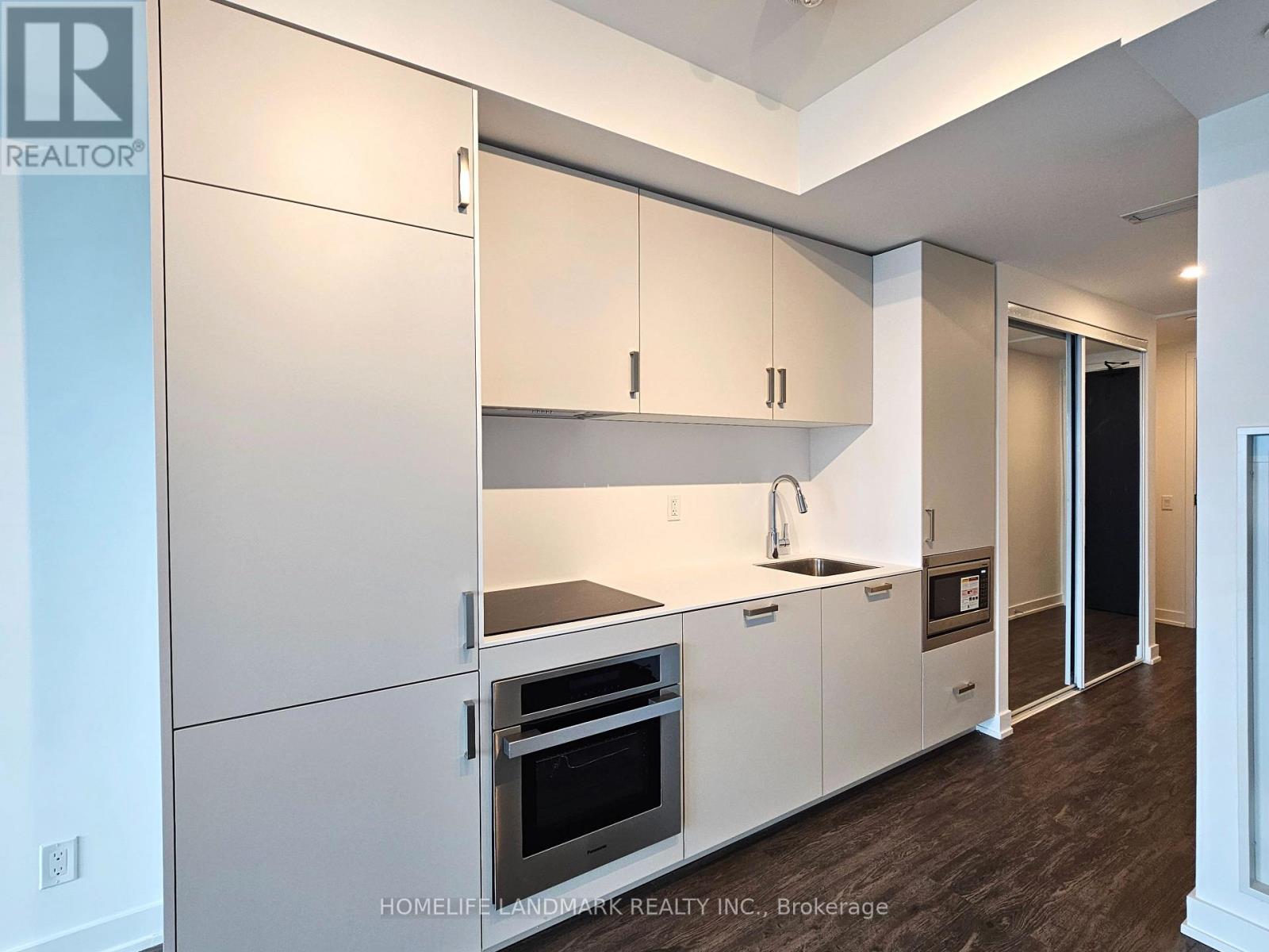 2806 - 88 Queen Street E, Toronto, Ontario  M5C 0B6 - Photo 11 - C12777998