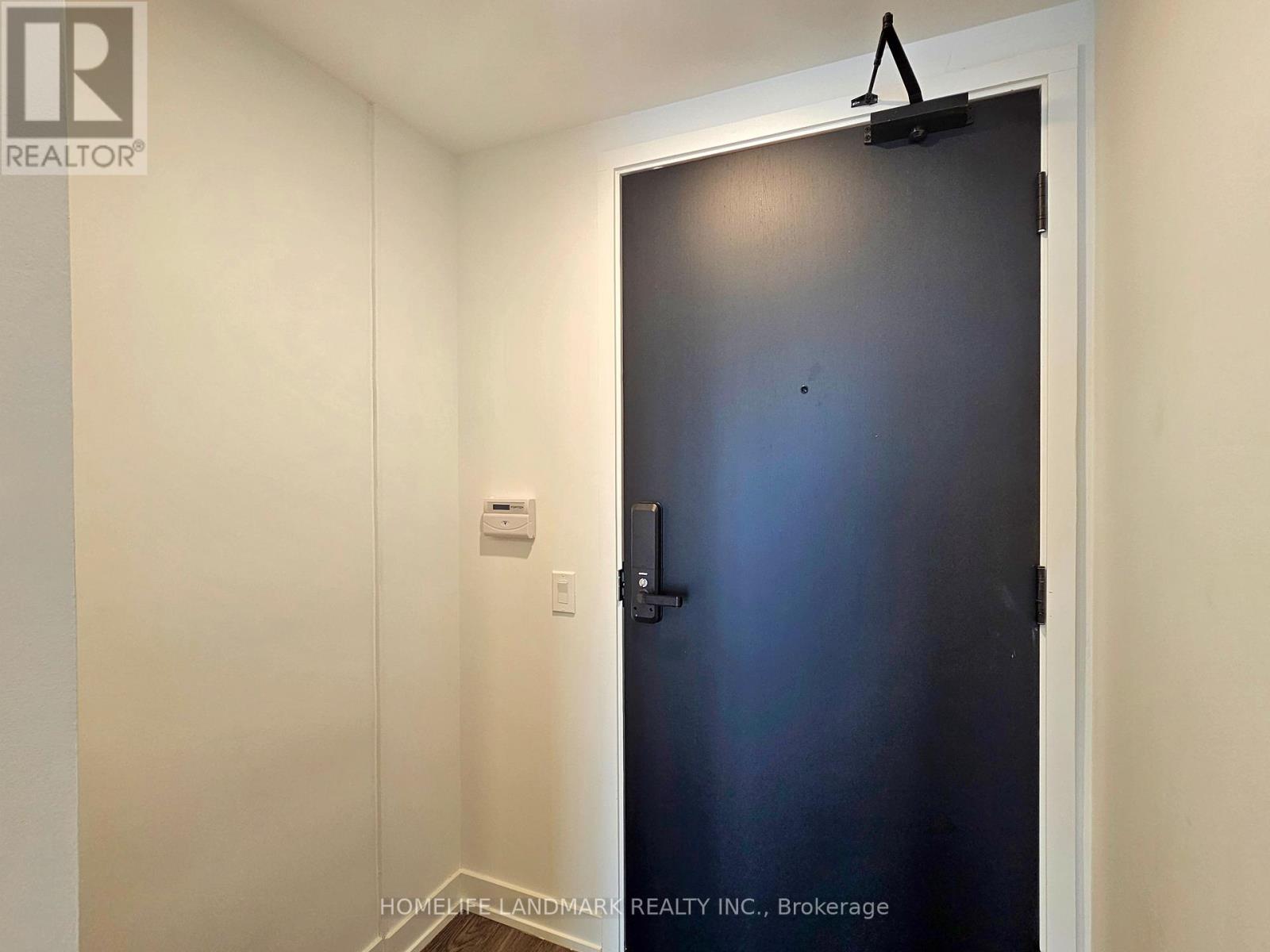 2806 - 88 Queen Street E, Toronto, Ontario  M5C 0B6 - Photo 14 - C12777998