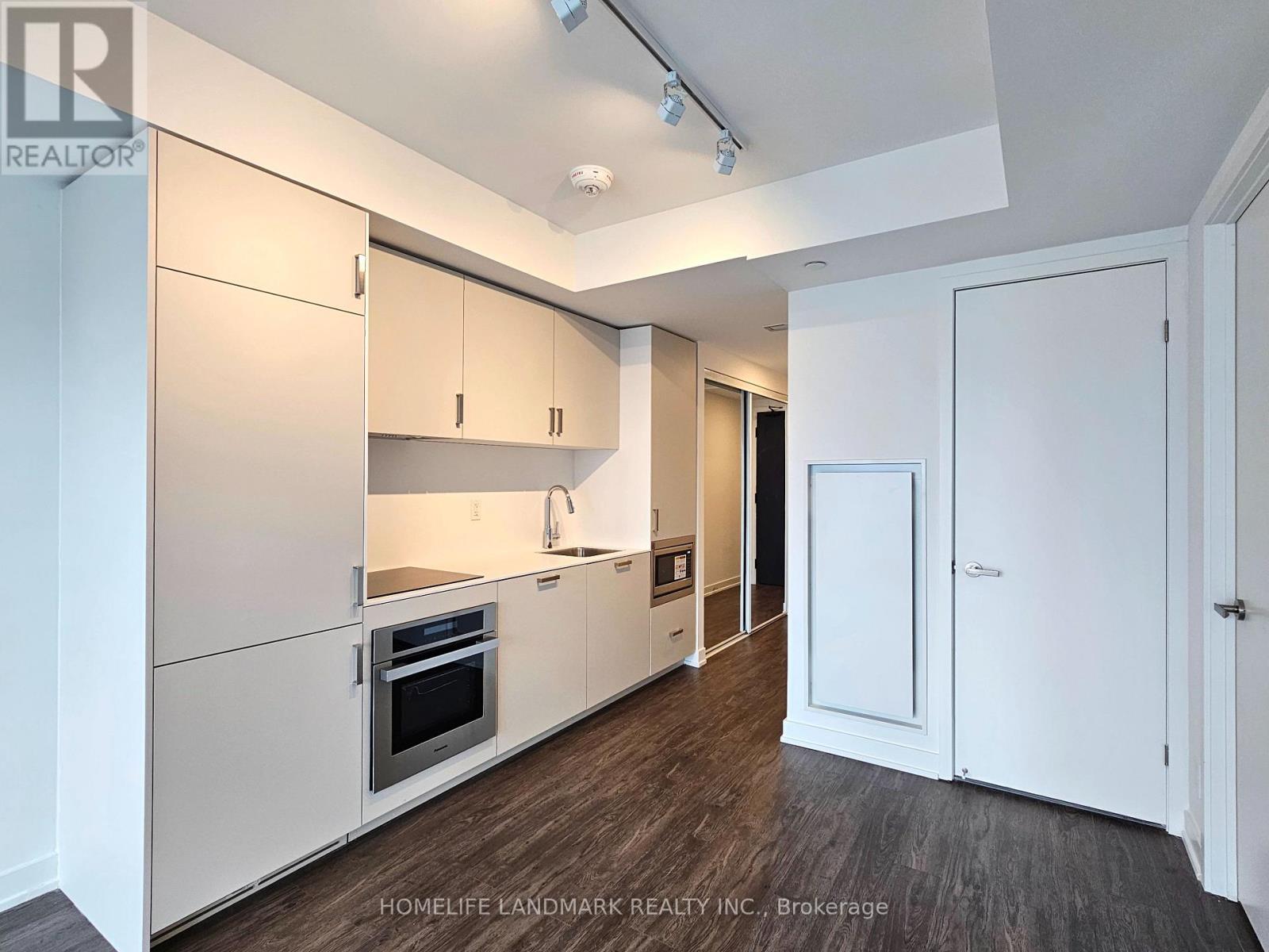 2806 - 88 Queen Street E, Toronto, Ontario  M5C 0B6 - Photo 7 - C12777998