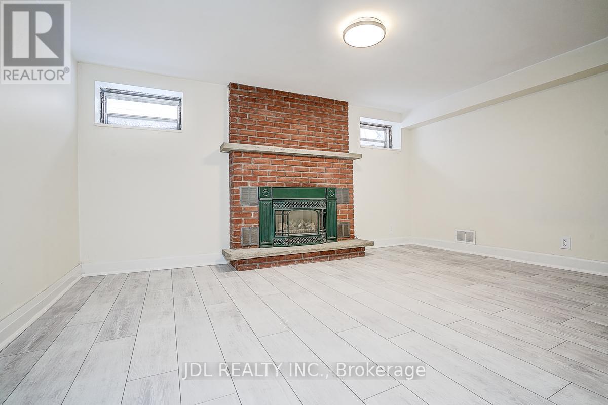 15 Crossburn Drive, Toronto, Ontario  M3B 2Z3 - Photo 44 - C12778004