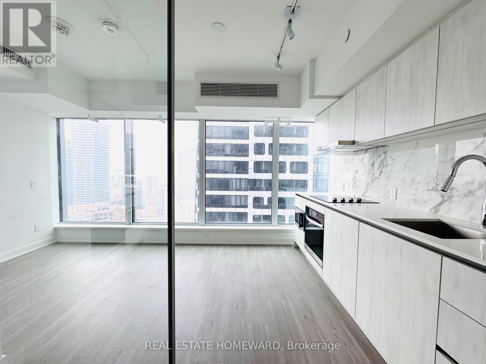 4505 - 8 Wellesley Street W, Toronto, Ontario  M4Y 0J5 - Photo 4 - C12778012