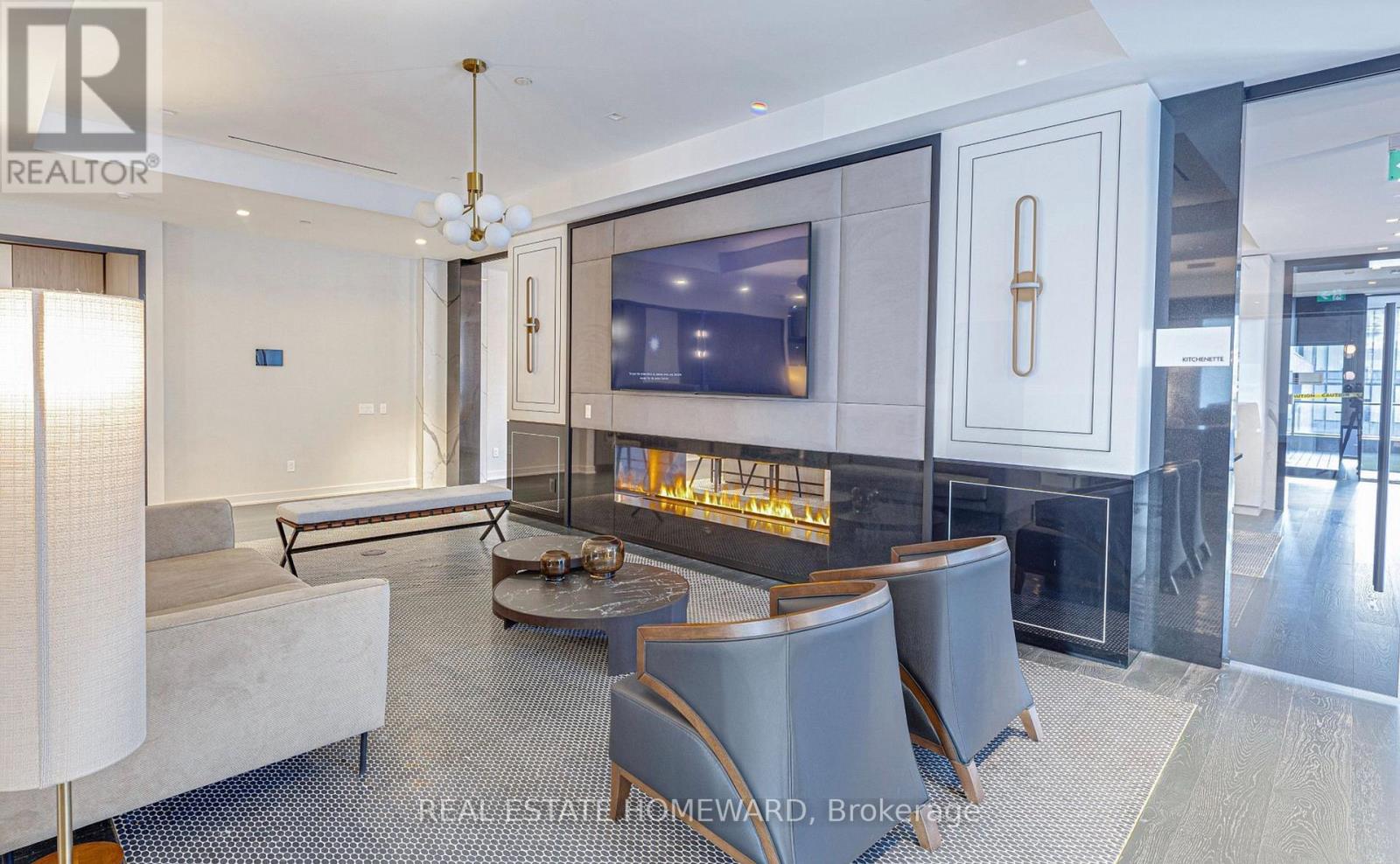 4505 - 8 Wellesley Street W, Toronto, Ontario  M4Y 0J5 - Photo 7 - C12778012