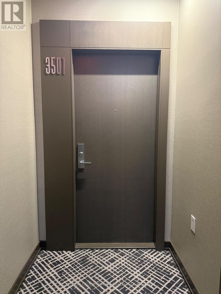 3501 - 101 Charles Street E, Toronto, Ontario  M4Y 0A9 - Photo 2 - C12778018