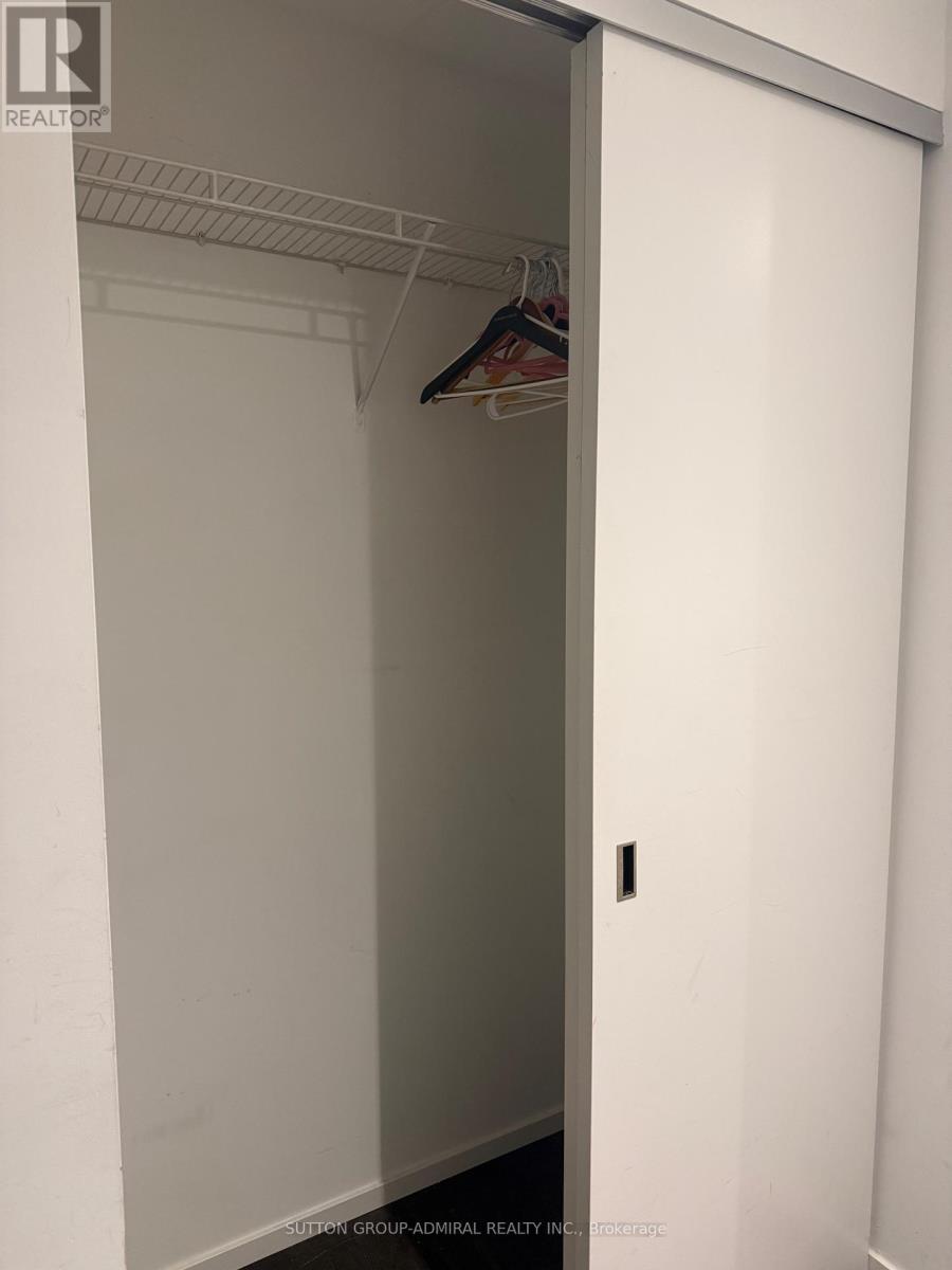 3501 - 101 Charles Street E, Toronto, Ontario  M4Y 0A9 - Photo 4 - C12778018