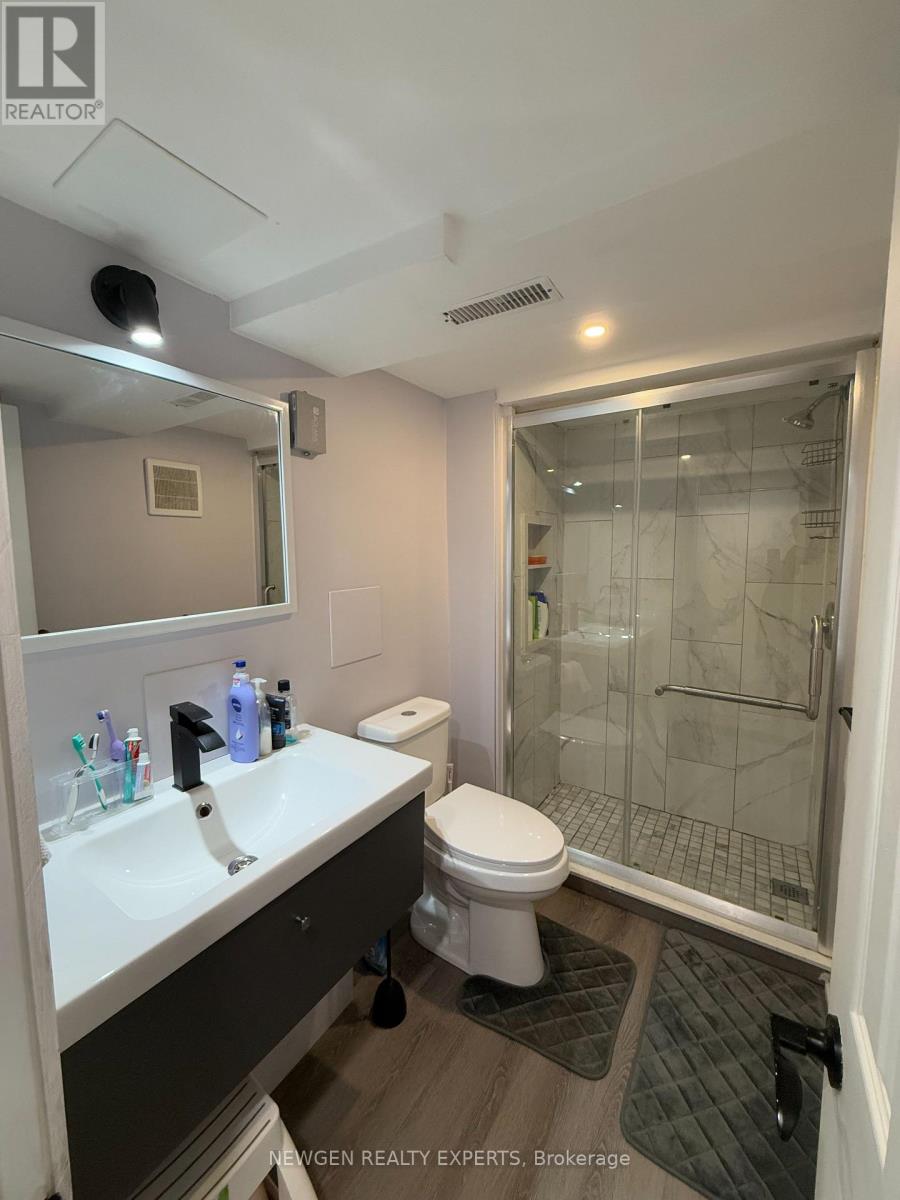 Bsmnt - 66 Mcdonald Avenue, Toronto, Ontario  M1L 3Y8 - Photo 6 - E12778020