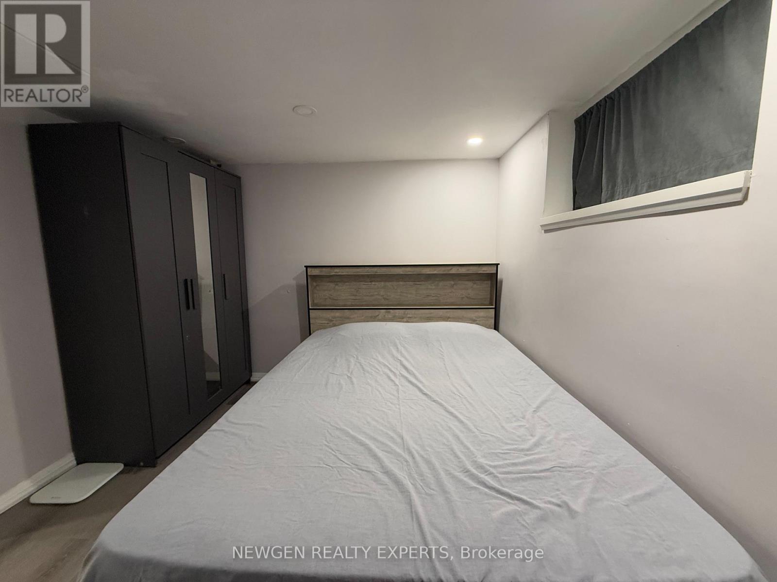Bsmnt - 66 Mcdonald Avenue, Toronto, Ontario  M1L 3Y8 - Photo 8 - E12778020