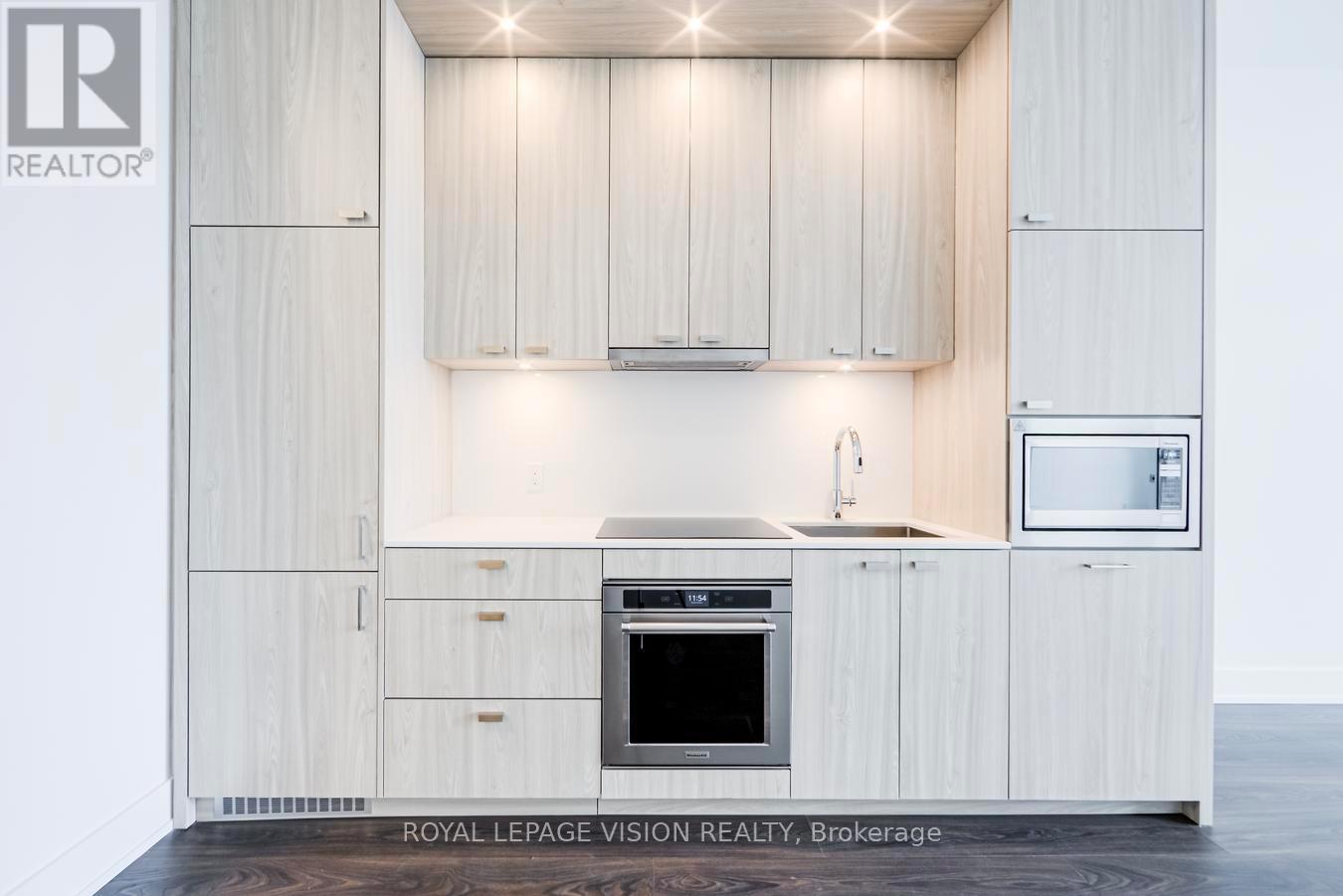 222 - 858 Dupont Street, Toronto, Ontario  M6G 0C1 - Photo 9 - W12778010