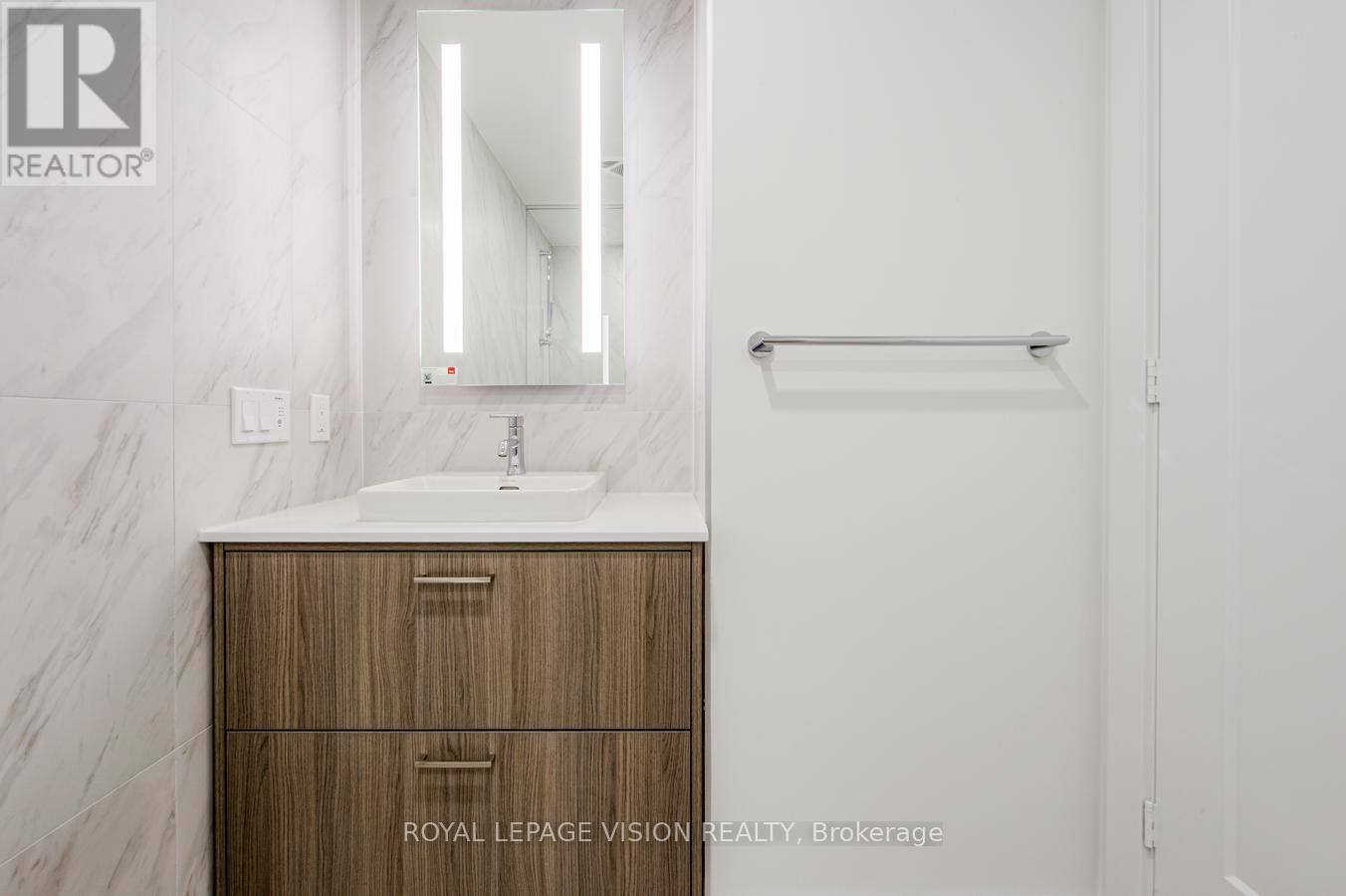 301 - 858 Dupont Street, Toronto, Ontario  M6G 0C1 - Photo 21 - W12778026