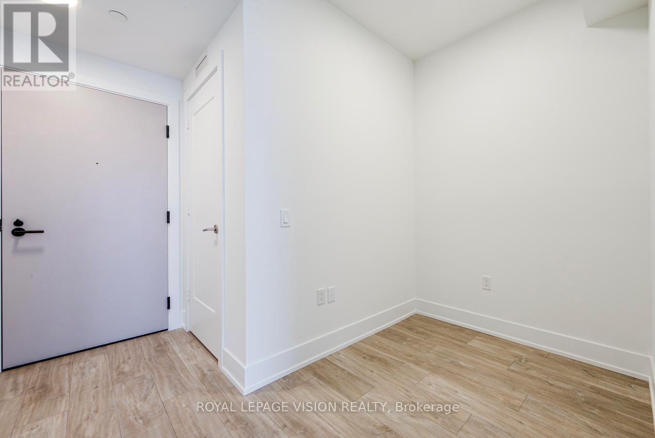 303 - 858 Dupont Street, Toronto, Ontario  M6G 0C1 - Photo 8 - W12778036