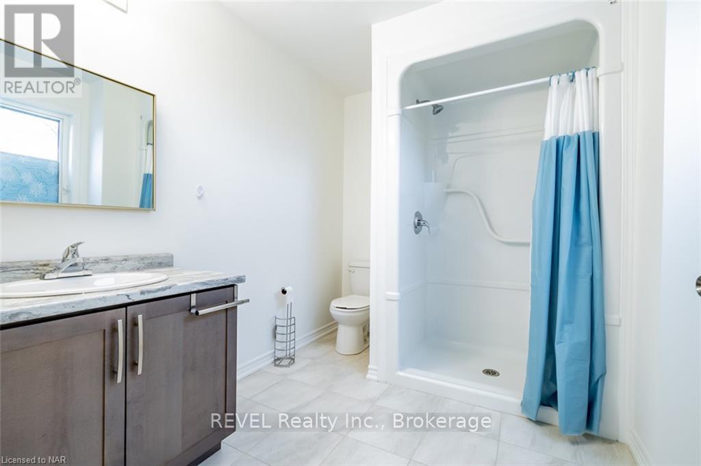 80 St George Street, Welland, Ontario  L3C 0J2 - Photo 17 - X12778078