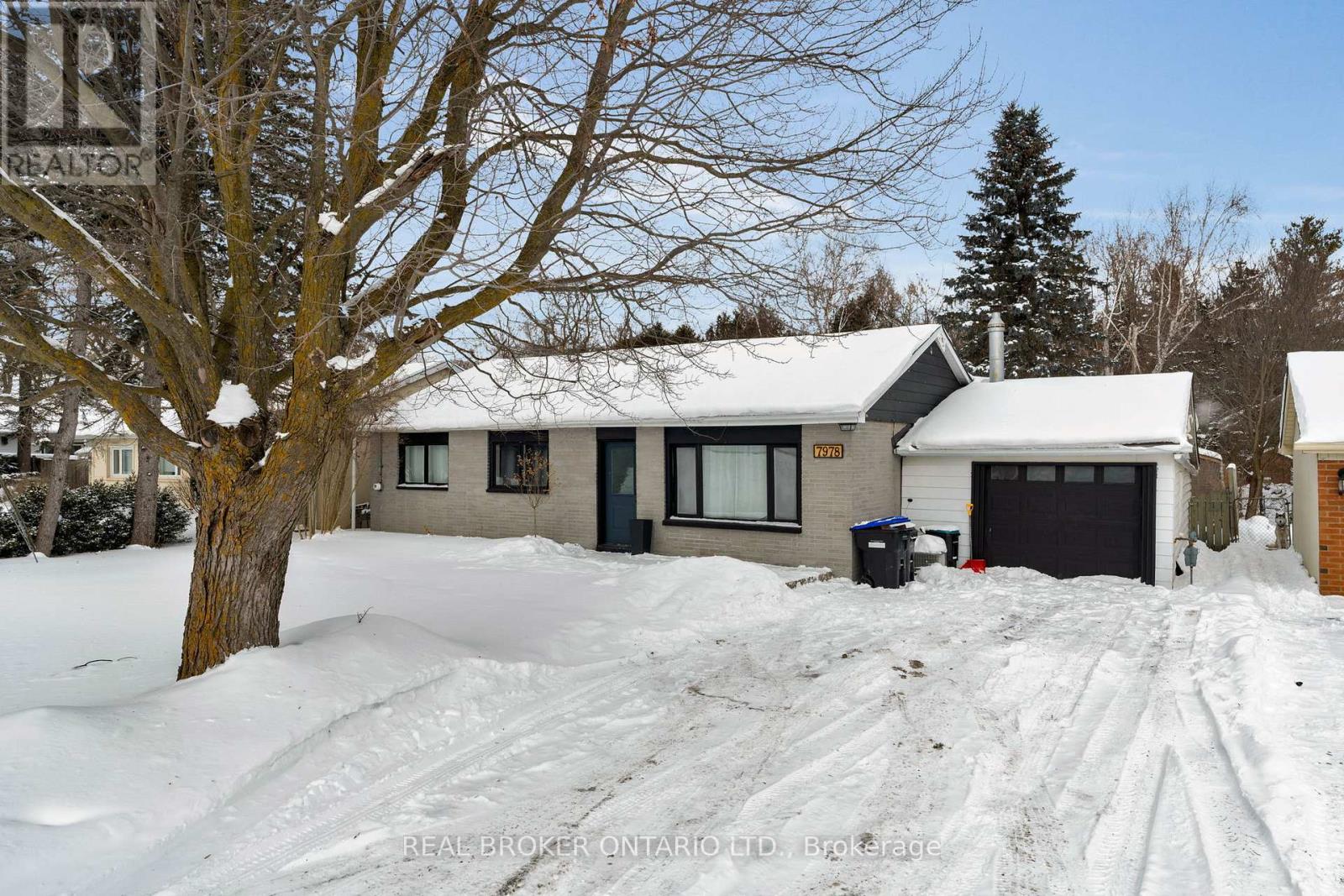 7978 Main Street, Adjala-Tosorontio, Ontario  L0M 1J0 - Photo 47 - N12593192