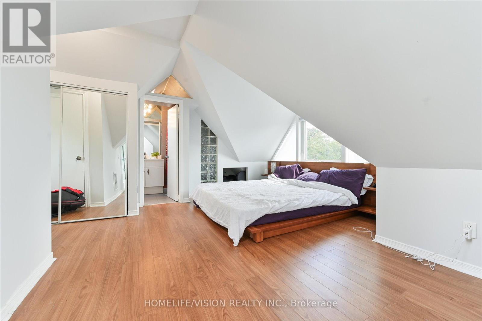 3rd Flr - 400 Summerhill Avenue, Toronto, Ontario  M4W 2E4 - Photo 26 - C12778052