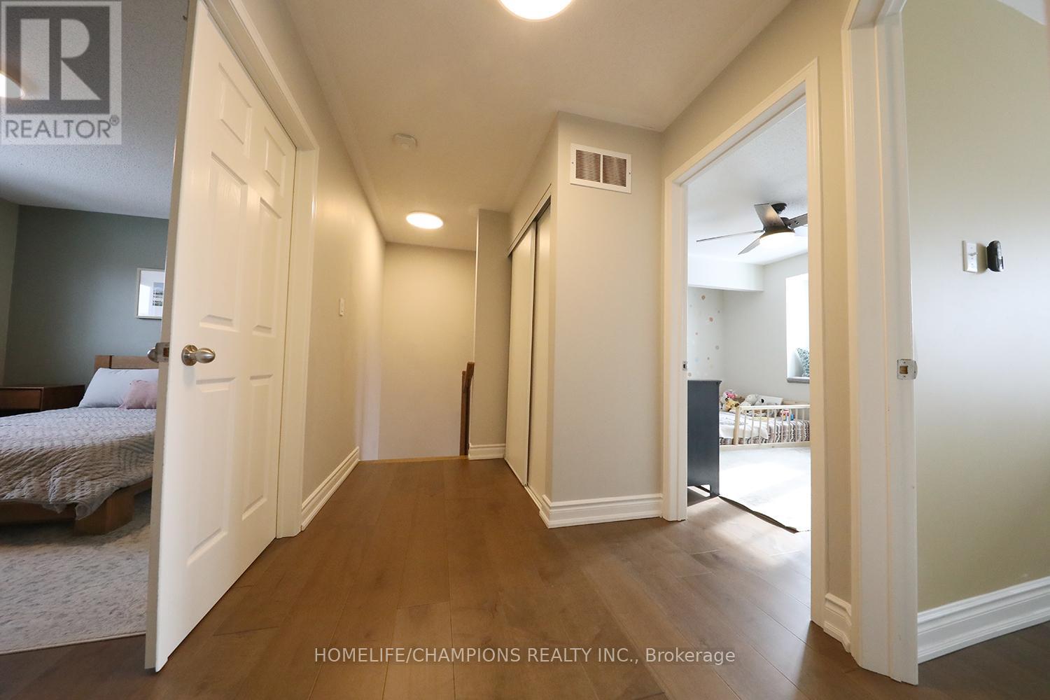 6200 Maple Gate Circle, Mississauga, Ontario  L5N 7A9 - Photo 13 - W12778056