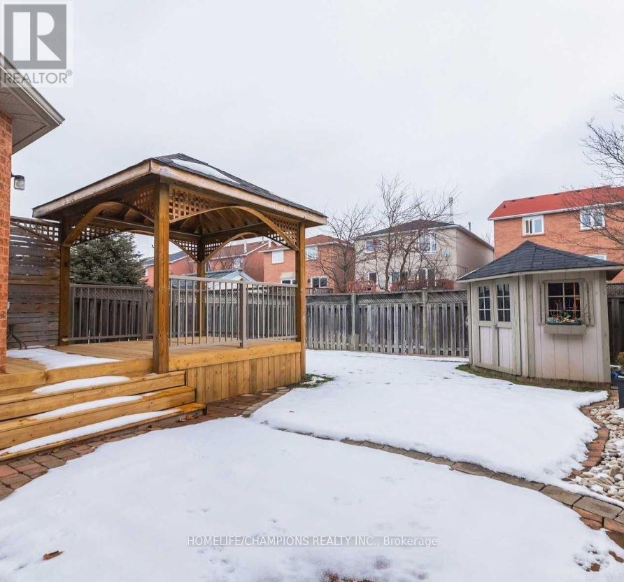 6200 Maple Gate Circle, Mississauga, Ontario  L5N 7A9 - Photo 26 - W12778056