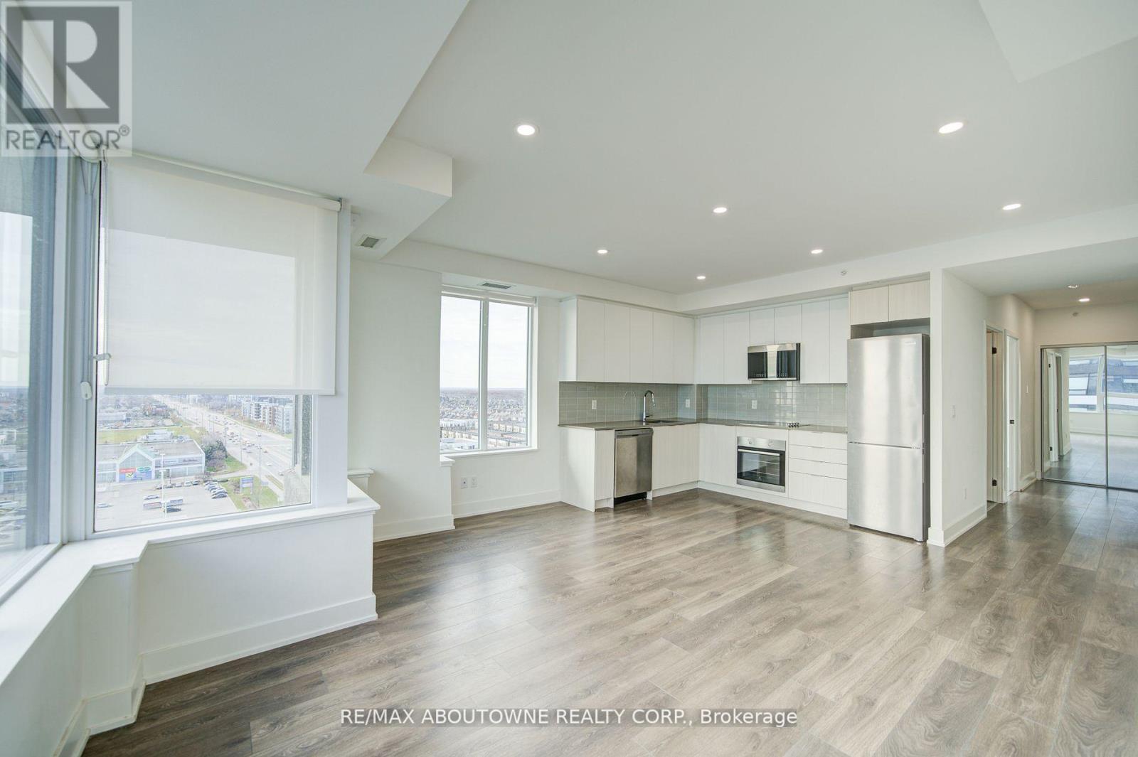 1313 - 2489 Taunton Road, Oakville, Ontario  L6H 3R7 - Photo 9 - W12778062