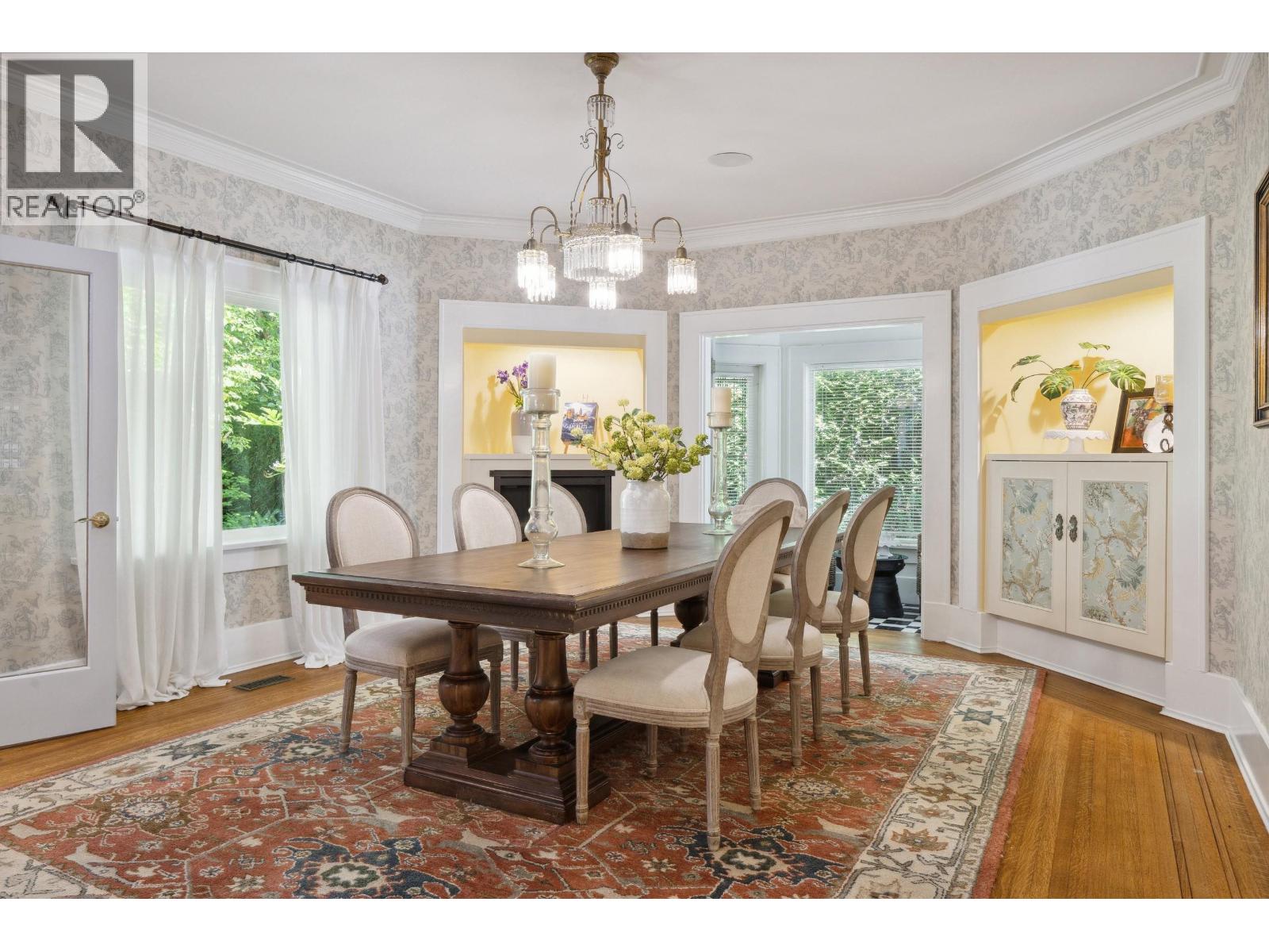 Listing Picture 12 of 37 : 4051 MARGUERITE STREET, Vancouver / 溫哥華 - 魯藝地產 Yvonne Lu Group - MLS Medallion Club Member