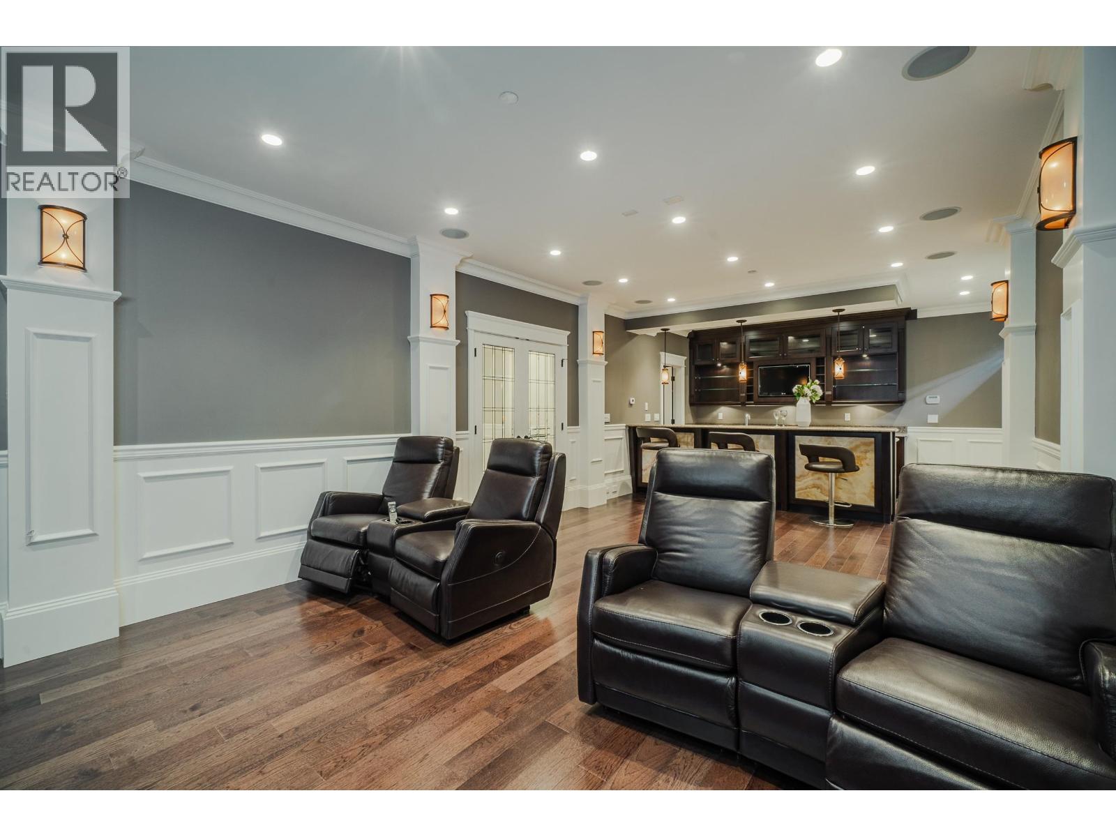 Listing Picture 36 of 39 : 1657 W 58TH AVENUE, Vancouver / 溫哥華 - 魯藝地產 Yvonne Lu Group - MLS Medallion Club Member