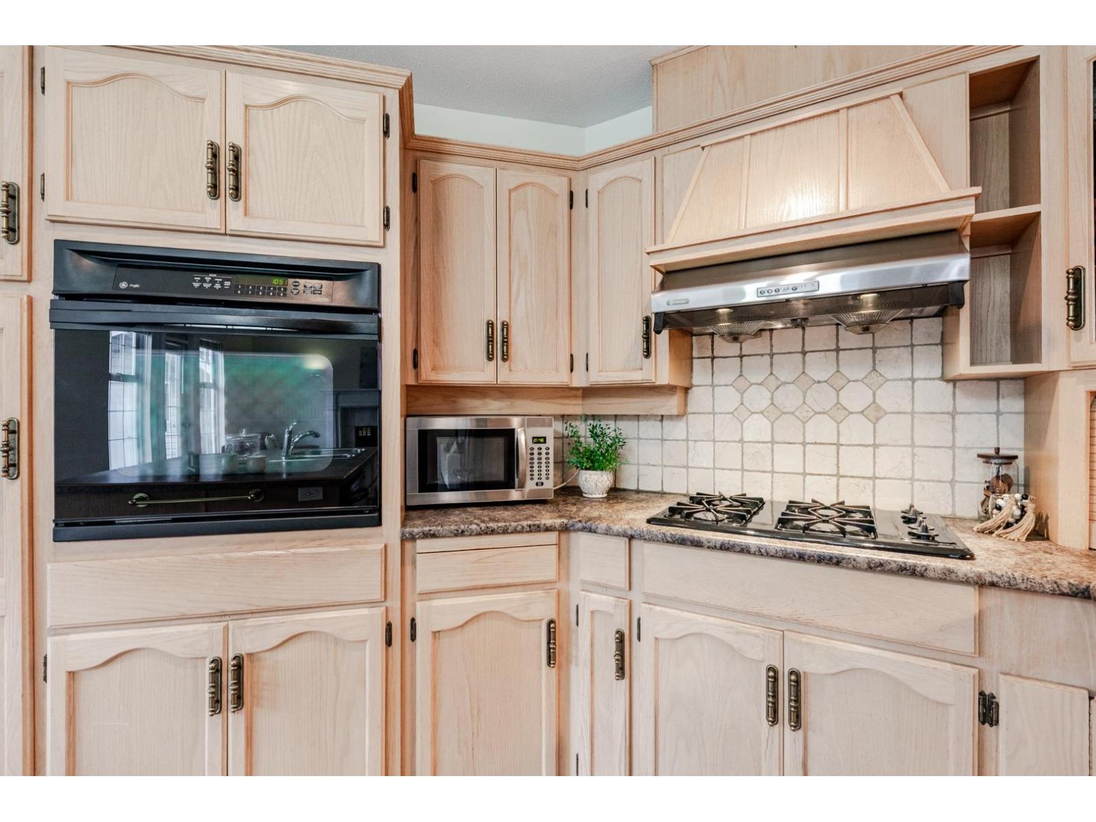 5663 186a Street, Surrey, British Columbia  V3S 7N2 - Photo 19 - R3087916