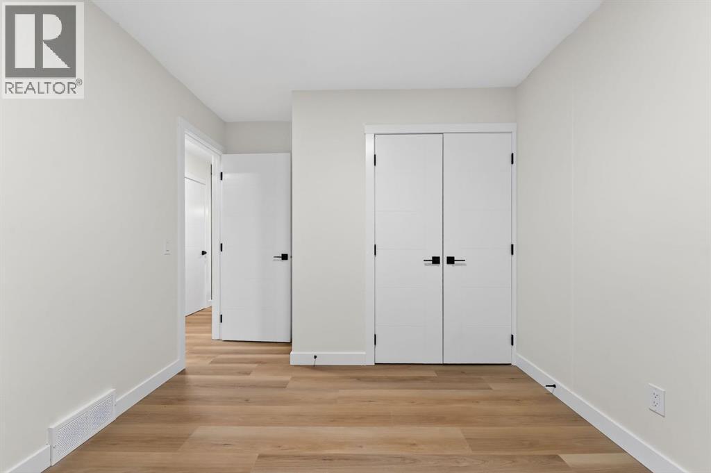 420 Pinegreen Close Ne, Calgary, Alberta  T1Y 1W3 - Photo 22 - A2281470