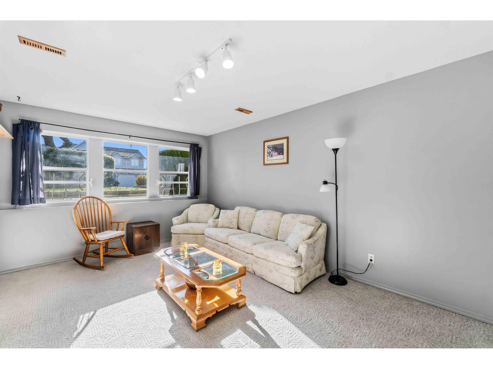 35277 Mckinley Drive, Abbotsford, British Columbia  V3G 1J9 - Photo 8 - R3087655