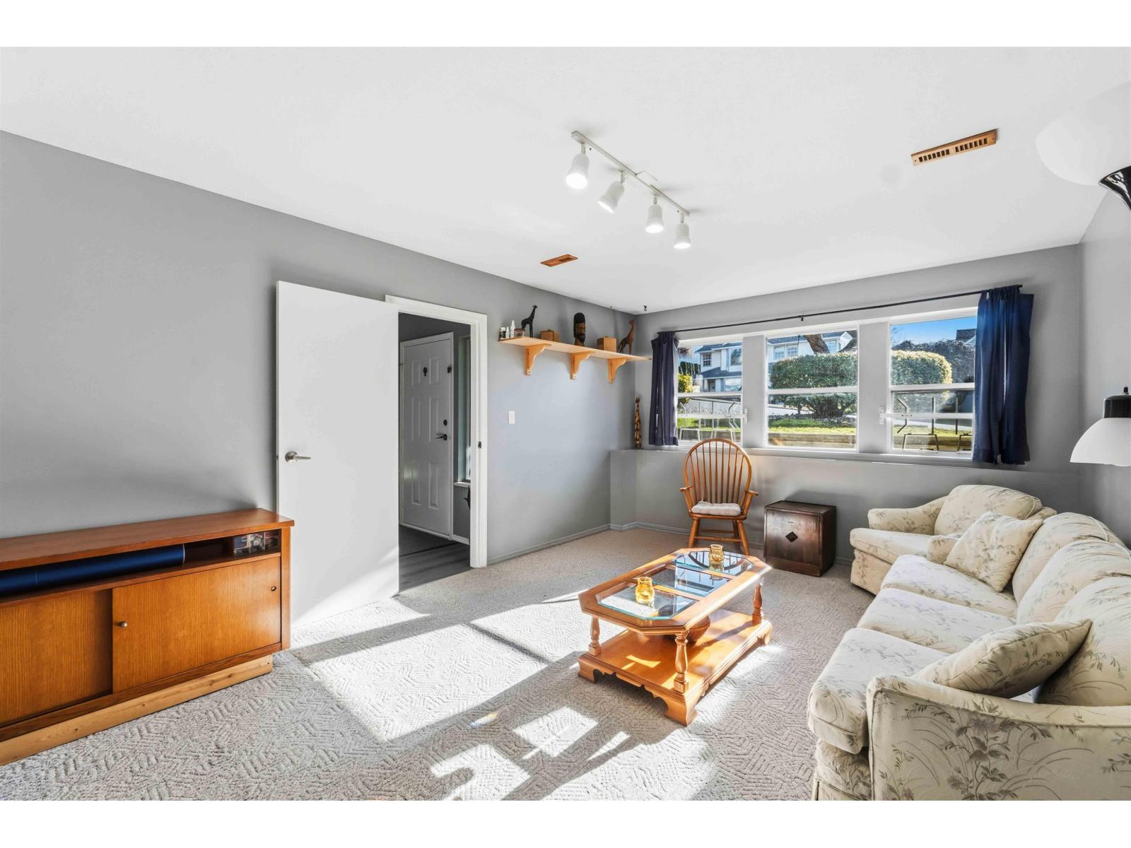 35277 Mckinley Drive, Abbotsford, British Columbia  V3G 1J9 - Photo 7 - R3087655