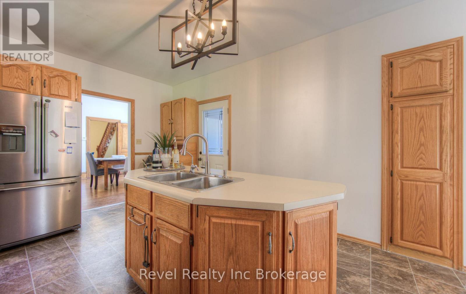 509 Canterbury Street, Woodstock (Woodstock - North), Ontario  N4S 4K6 - Photo 16 - X12778136