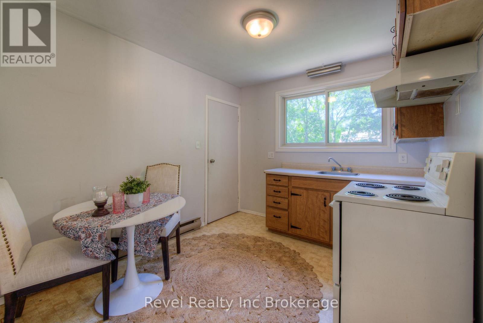 509 Canterbury Street, Woodstock (Woodstock - North), Ontario  N4S 4K6 - Photo 32 - X12778136