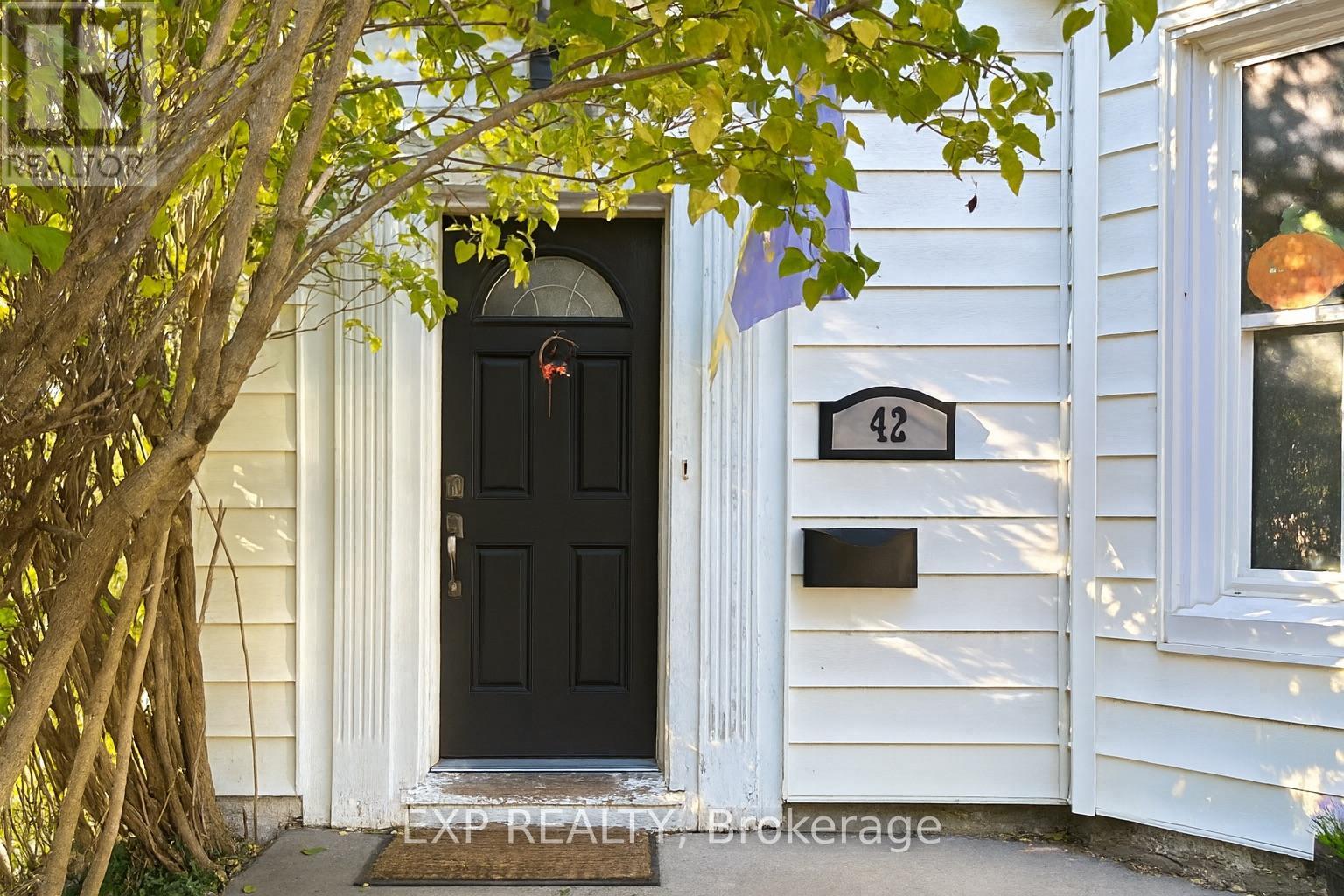 42 Forin Street, Belleville, Ontario  K8N 2H9 - Photo 4 - X12737708