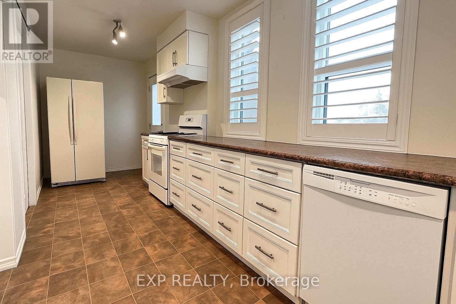 42 Forin Street, Belleville, Ontario  K8N 2H9 - Photo 8 - X12737708