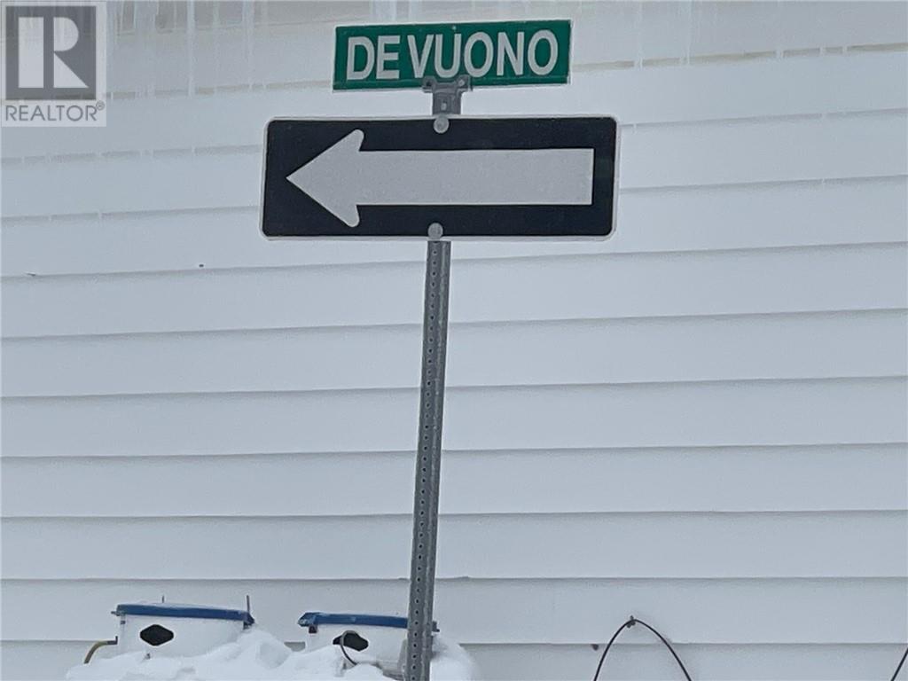 51 Devouna Street, Garson, Ontario  P3L 1B5 - Photo 12 - 2126187