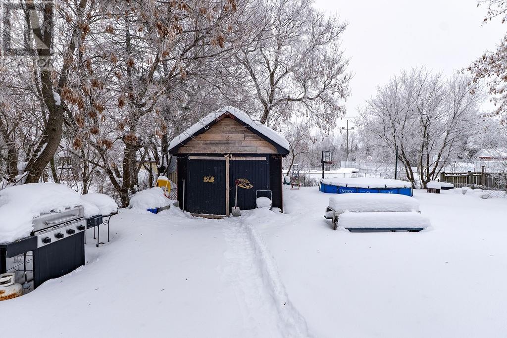 51 Devouna Street, Garson, Ontario  P3L 1B5 - Photo 4 - 2126187