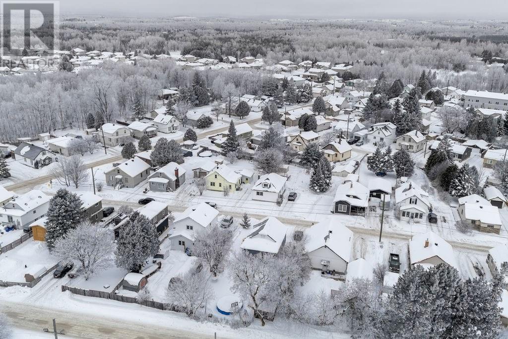 51 Devouna Street, Garson, Ontario  P3L 1B5 - Photo 8 - 2126187