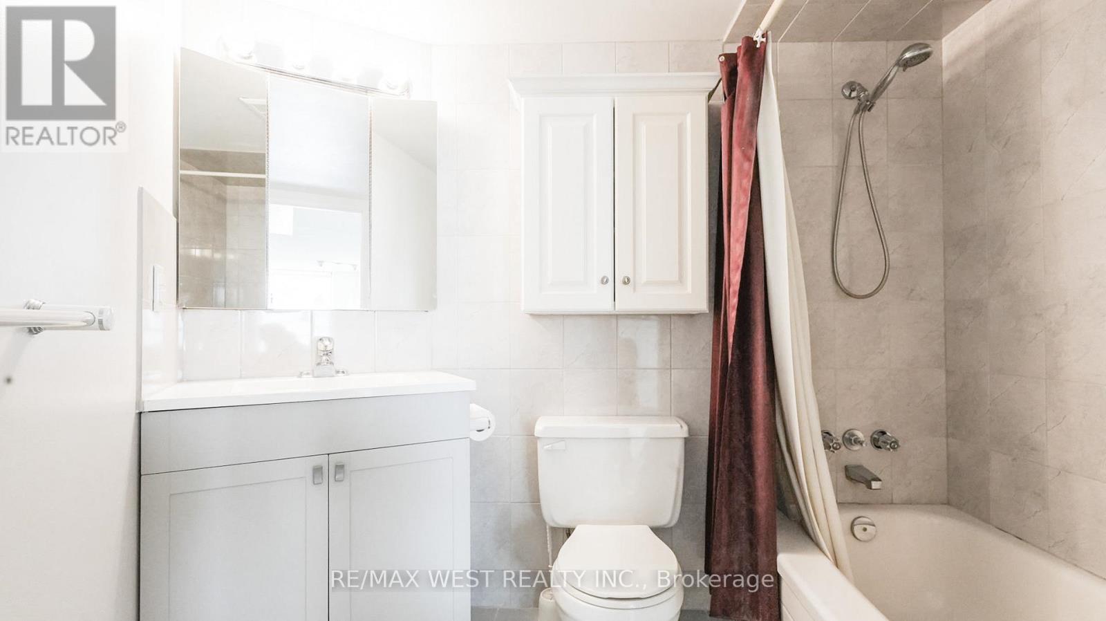 1301 - 260 Queens Quay W, Toronto, Ontario  M5J 2N3 - Photo 23 - C12763350