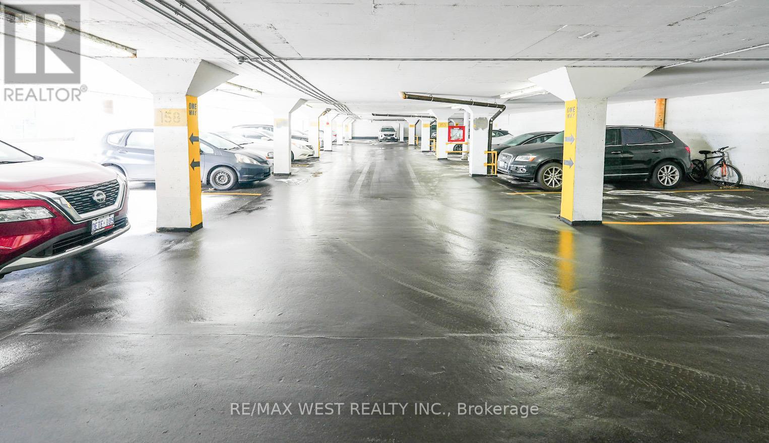 1301 - 260 Queens Quay W, Toronto, Ontario  M5J 2N3 - Photo 29 - C12763350