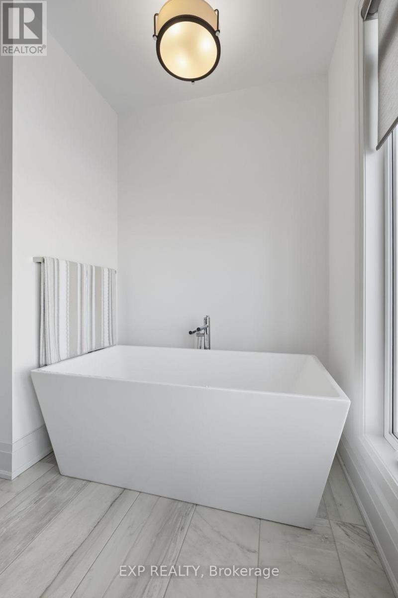 56 Optimist Drive, Southwold, Ontario  N5P 0G4 - Photo 29 - X12770260