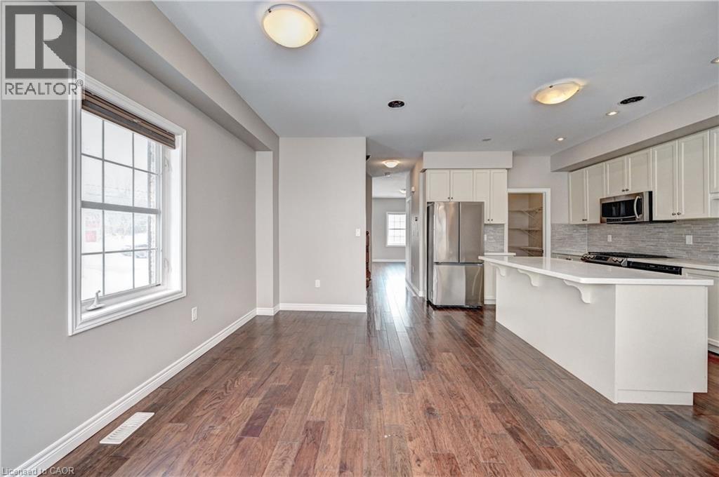 201 St Leger Street, Kitchener, Ontario  N2H 4M4 - Photo 10 - 40804438