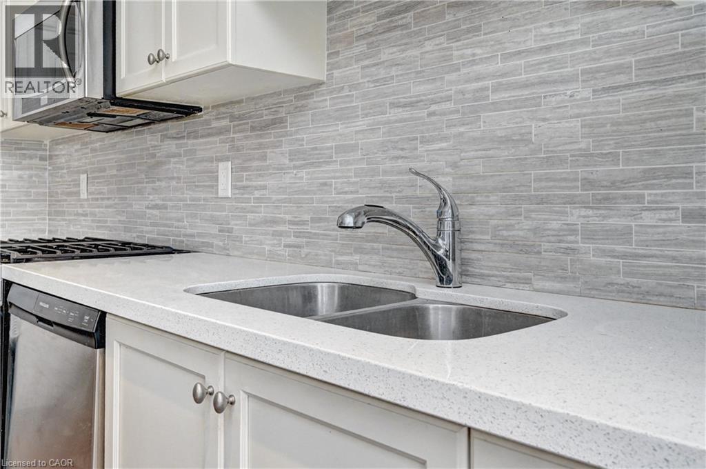 201 St Leger Street, Kitchener, Ontario  N2H 4M4 - Photo 28 - 40804438