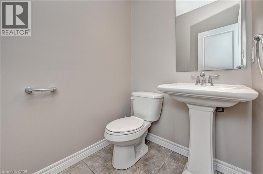 201 St Leger Street, Kitchener, Ontario  N2H 4M4 - Photo 29 - 40804438