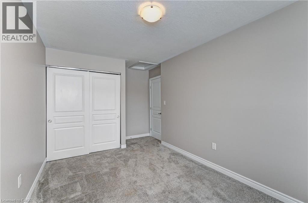 201 St Leger Street, Kitchener, Ontario  N2H 4M4 - Photo 38 - 40804438